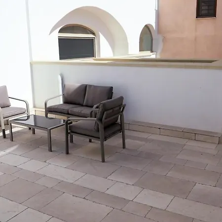 فندق مبيت وإفطار Perla