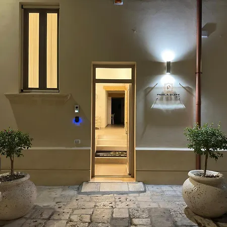 فندق مبيت وإفطار Perla 4*