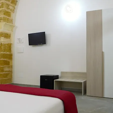Perla Bed & Breakfast 4*