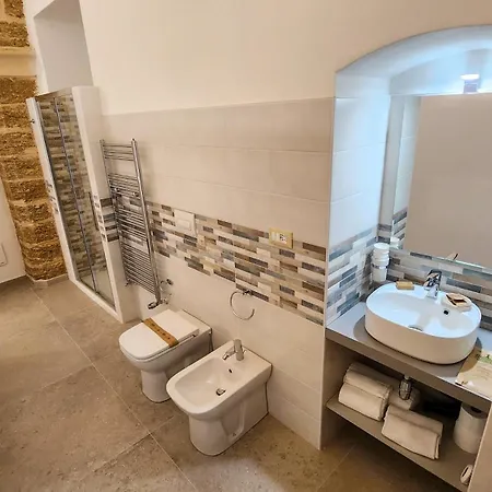 فندق مبيت وإفطار Perla 4*